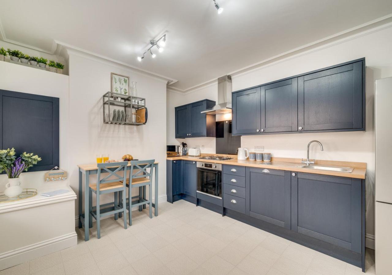 Ellerby Lane House Villa วิทบี ภายนอก รูปภาพ